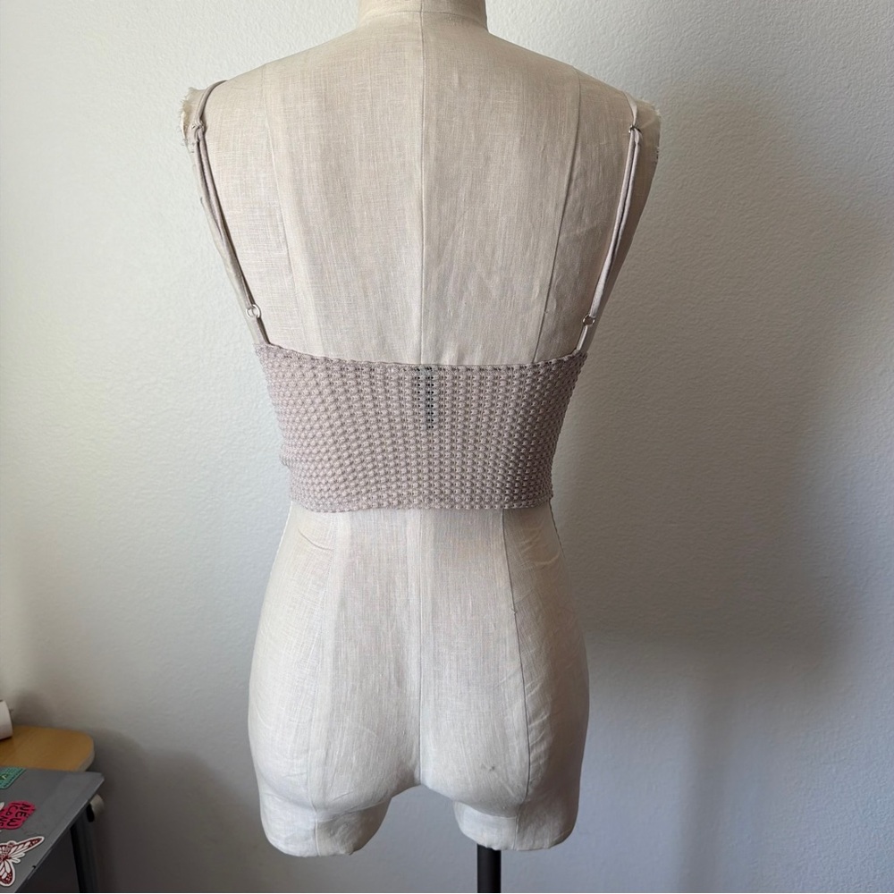 H&M Divide Cream Crop Top - Picture 4 of 4